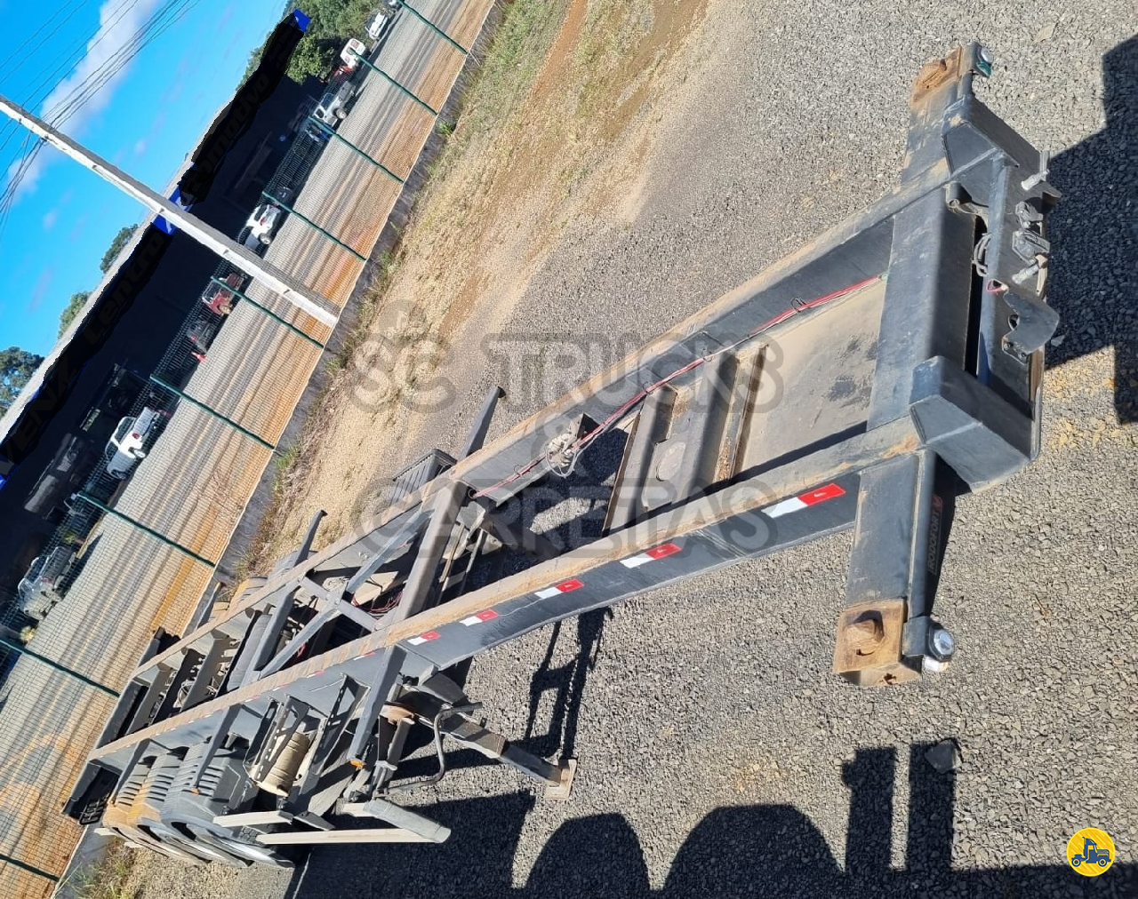 PORTA-CONTAINER de SC Trucks e Carretas 